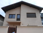 Casa de vânzare