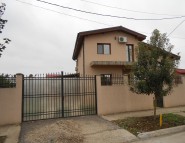 Casa de vânzare