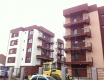 Apartament 3 camere în IMGB