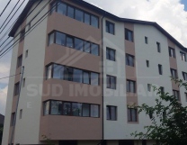 Apartament 3 camere în Aparatorii Patriei