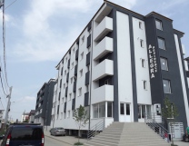 Apartament 3 camere în Popesti-Leordeni