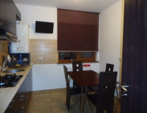 Apartament 3 camere în Popesti-Leordeni