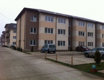 Apartament 3 camere în Popesti-Leordeni